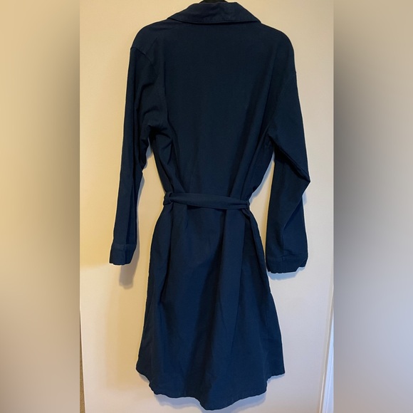 🔥 Cozy 🔥 LL Bean Flannel Robe size Med - Picture 5 of 5